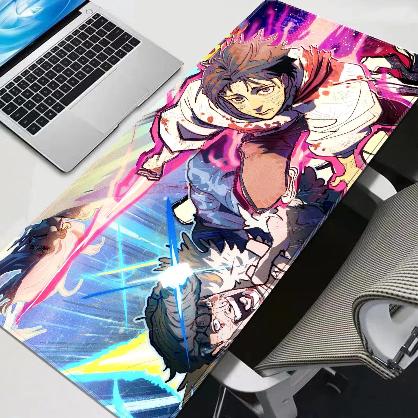 Tapis de souris Jujutsu Kaisen avec Yuta, illustration colorée et effets lumineux.