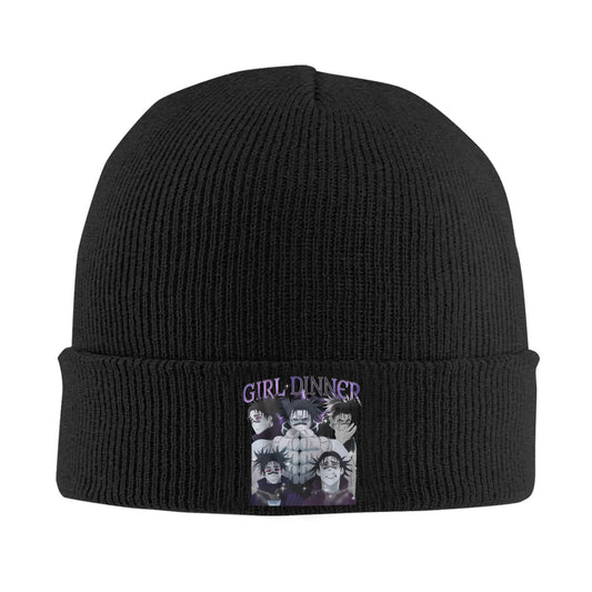 Bonnet Jujutsu Kaisen Choso Girl Dinner : en maille noire avec badge «GIRL DINNER» et impression de personnages