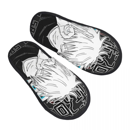Chaussons noirs à imprimé manga blanc, motif Kanji sur la semelle.