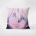 Coussin Jujutsu Kaisen Gojo Visage Rose Pastel