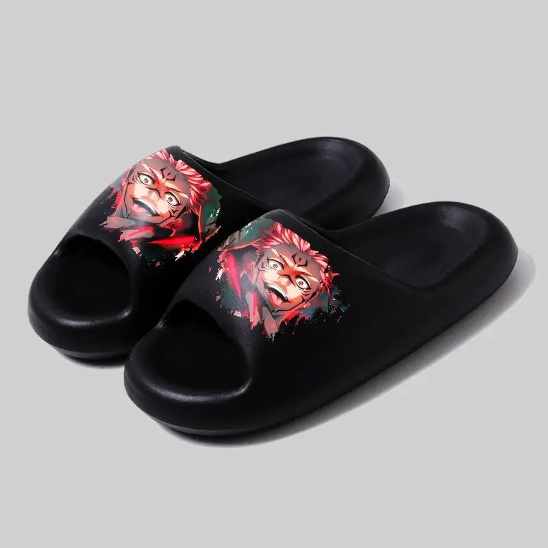 Claquettes noires avec imprimé anime rouge et rose sur la bride